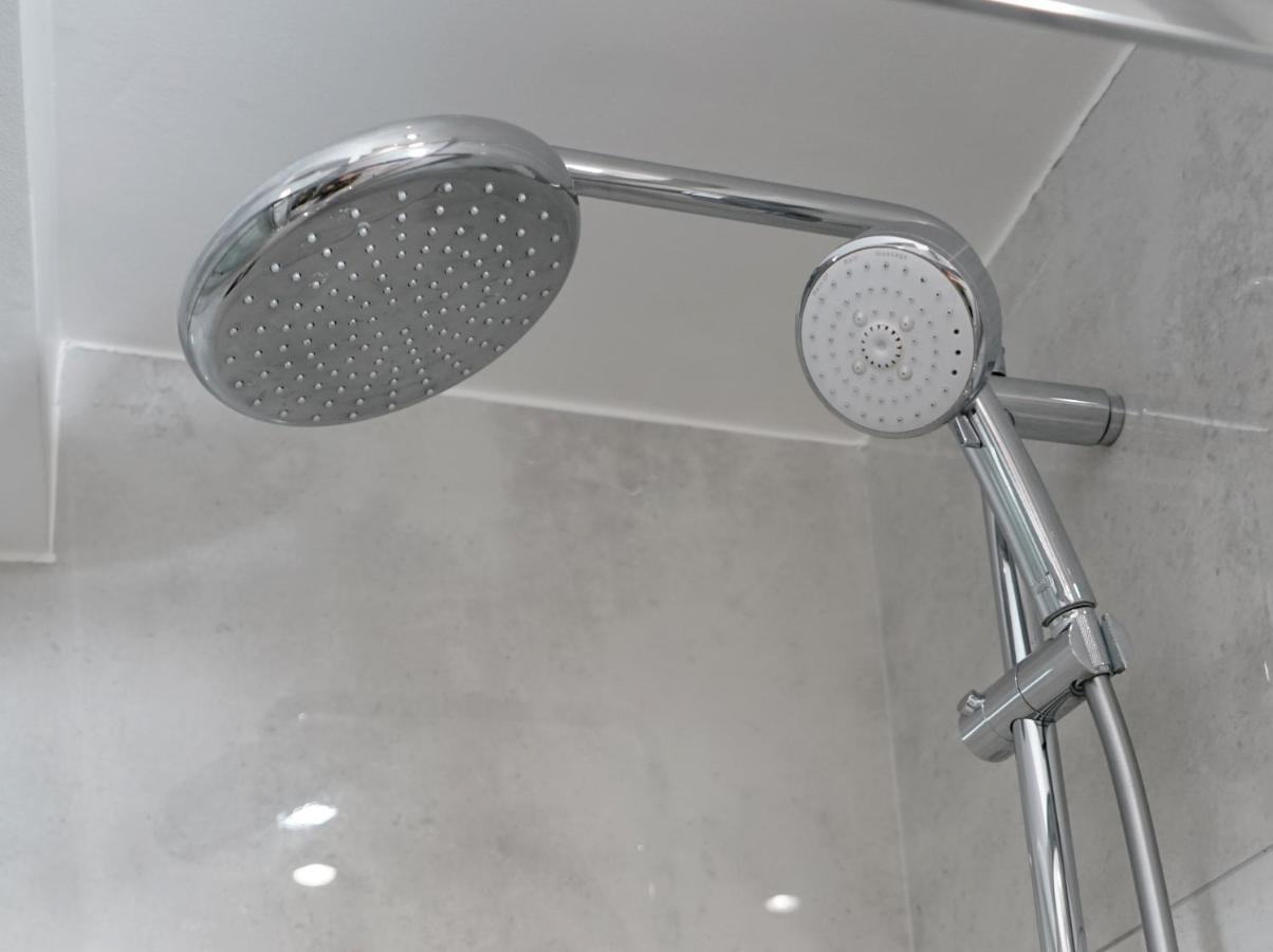 Luxury London Garden Home Sleep 7, 2 Mins To Metro Luaran gambar